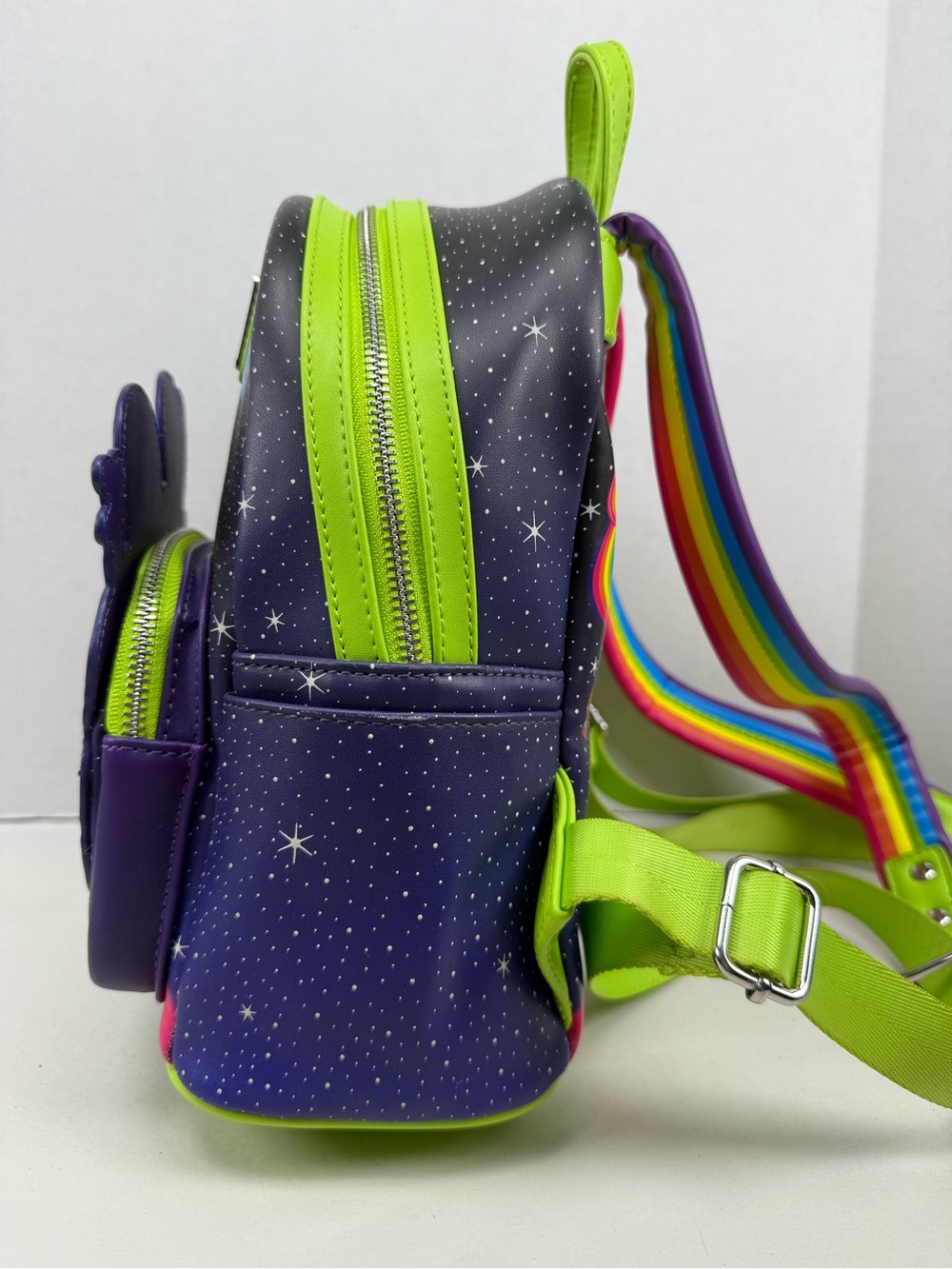 Loungefly Lisa Frank Alien ZOOMER & ZORBITT™
GLOW MINI BACKPACK - Picture 14 of 16